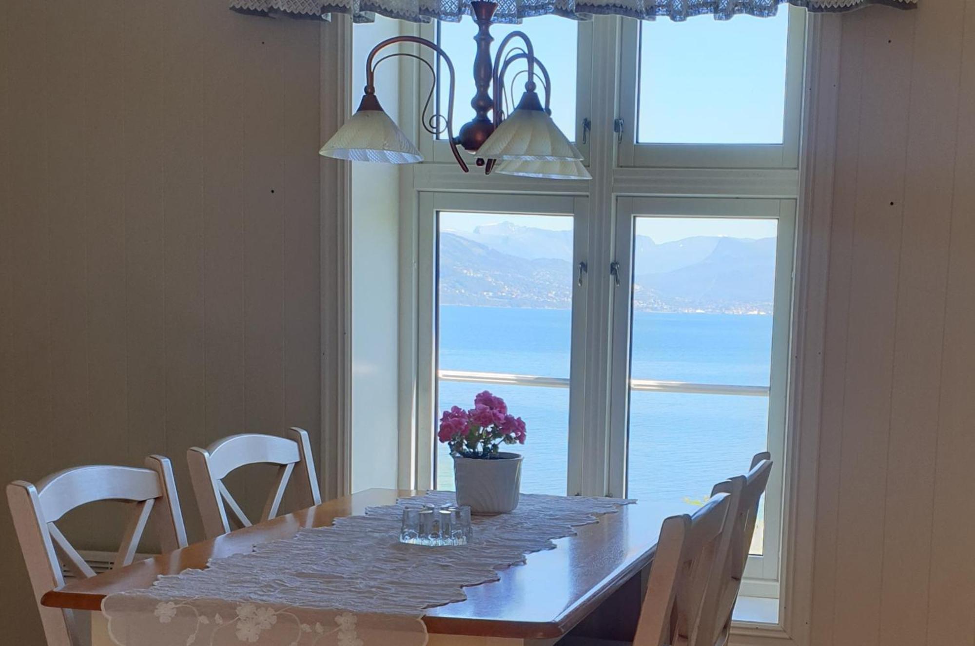 Lauvstad Irenegarden - Panorama Apartment מראה חיצוני תמונה